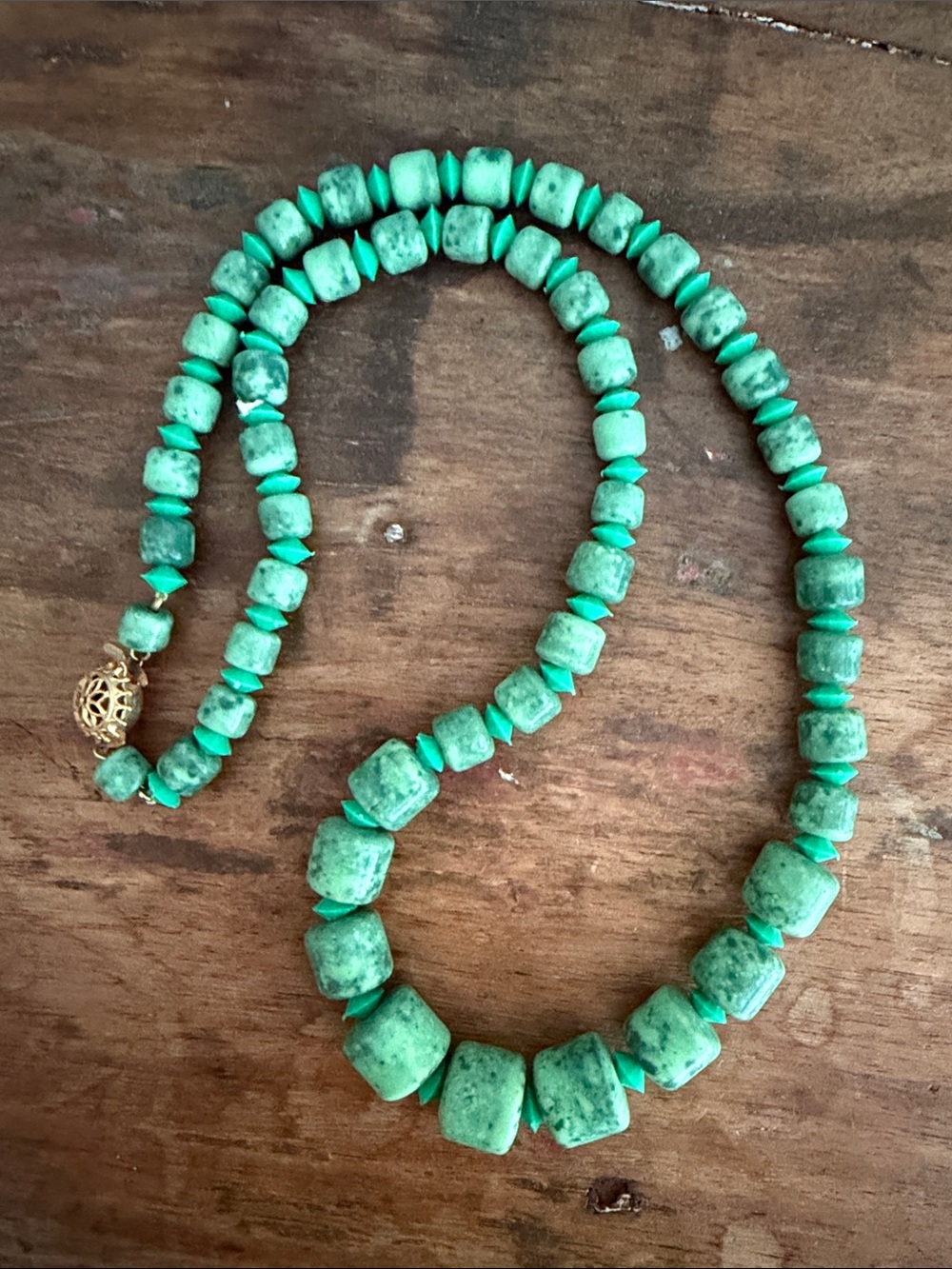 Vintage Turquoise Green Stone Bead Necklace